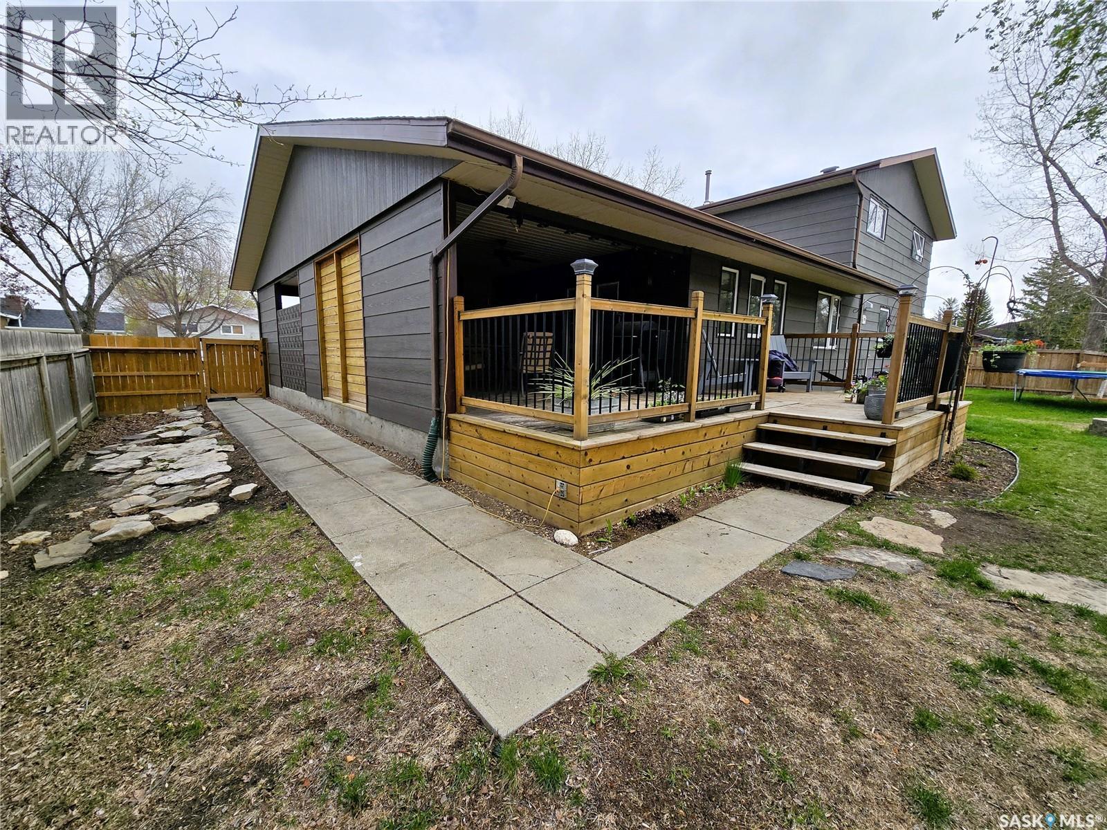 528 Dieppe DRIVE — photo 62