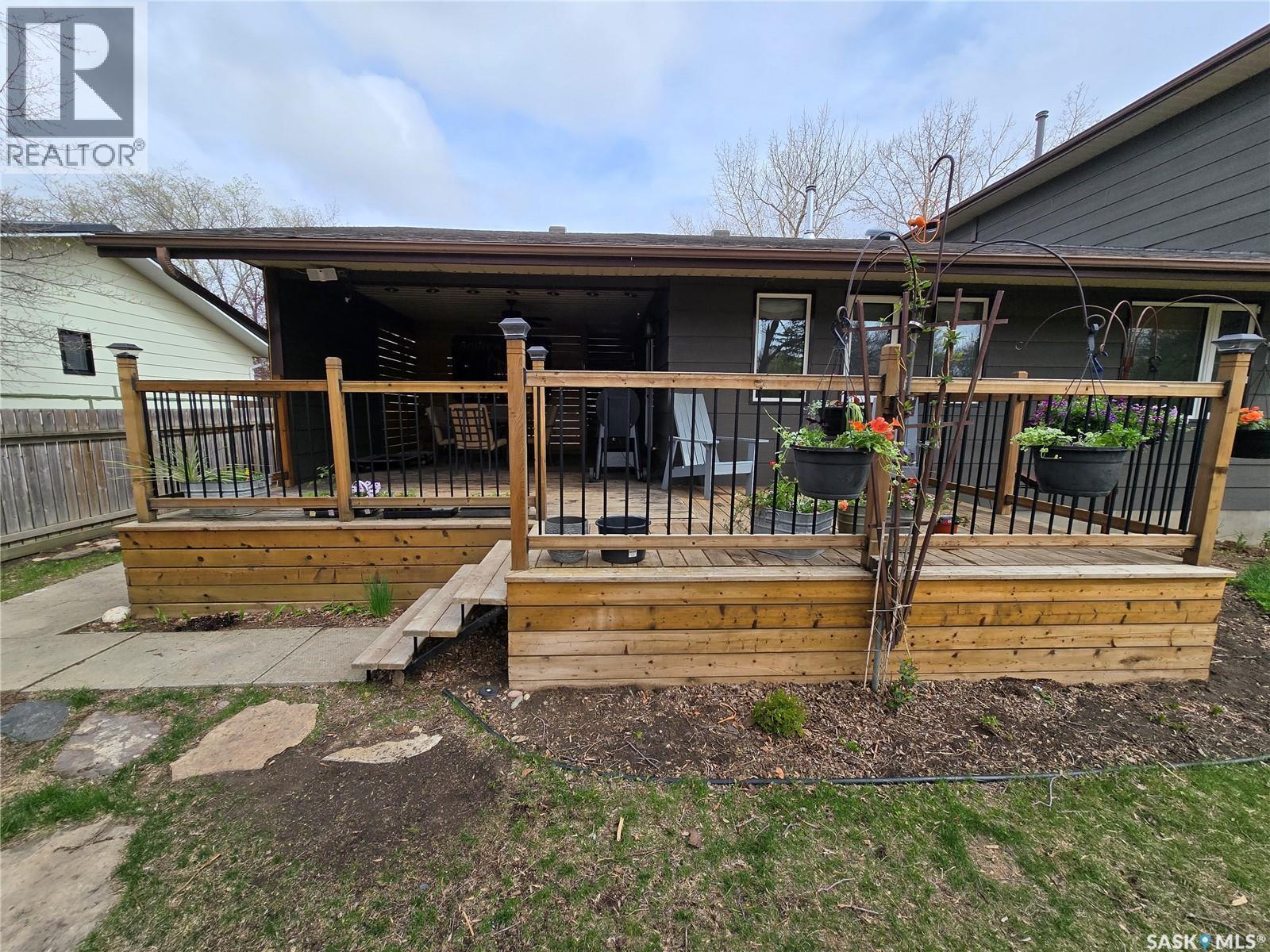 528 Dieppe DRIVE — photo 69