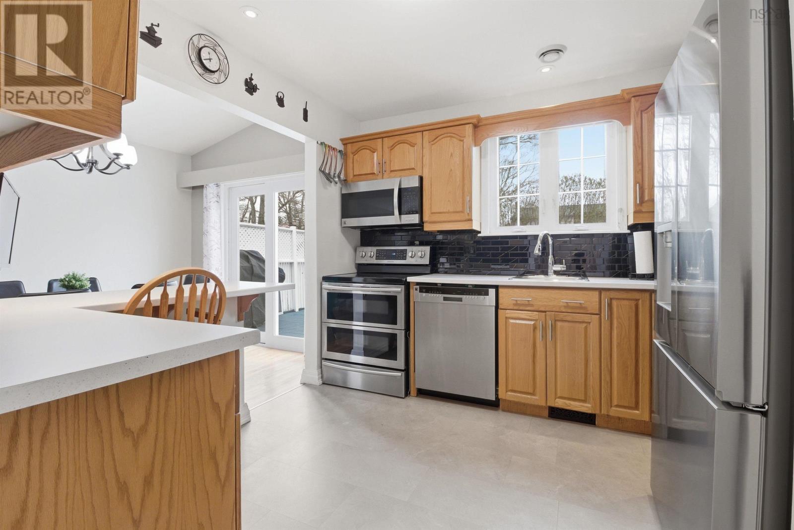 124 Gourok Avenue - 11