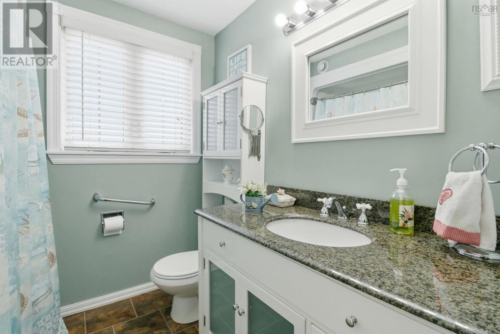 124 Gourok Avenue - 24