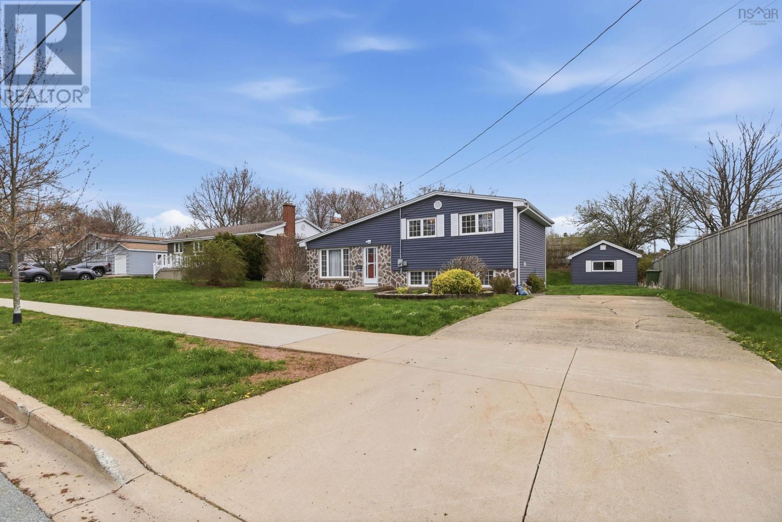 124 Gourok Avenue - 3