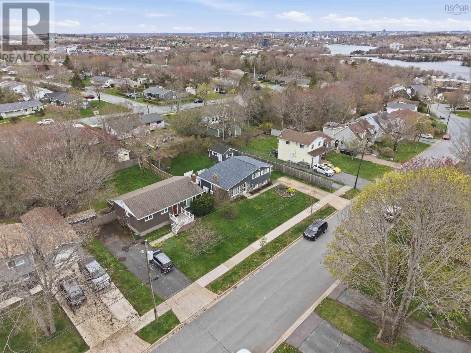 124 Gourok Avenue - 40