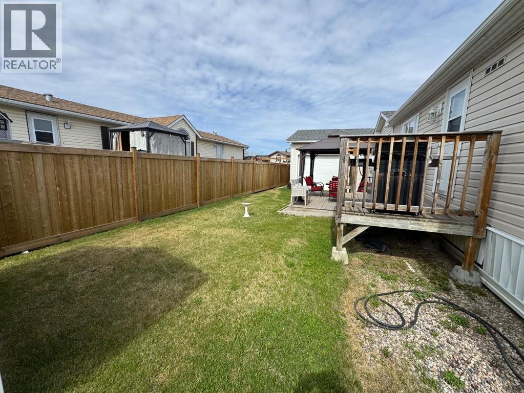 208 Mitchell Drive - 27