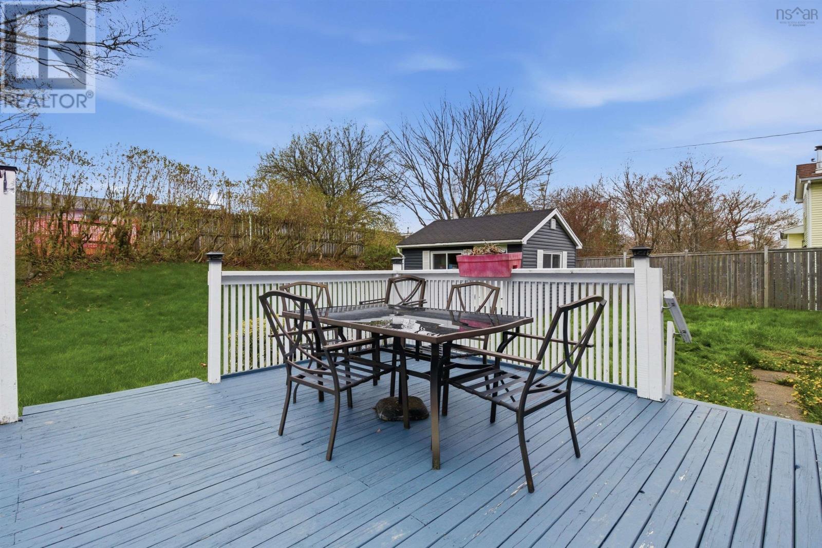 124 Gourok Avenue - 34