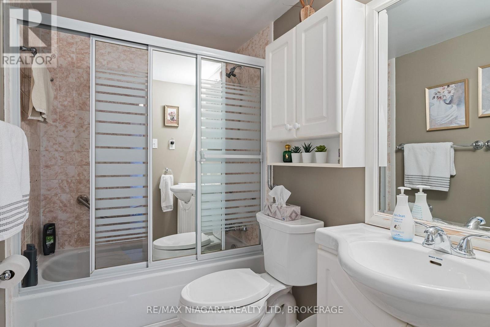 #407 365 GENEVA STREET - 22