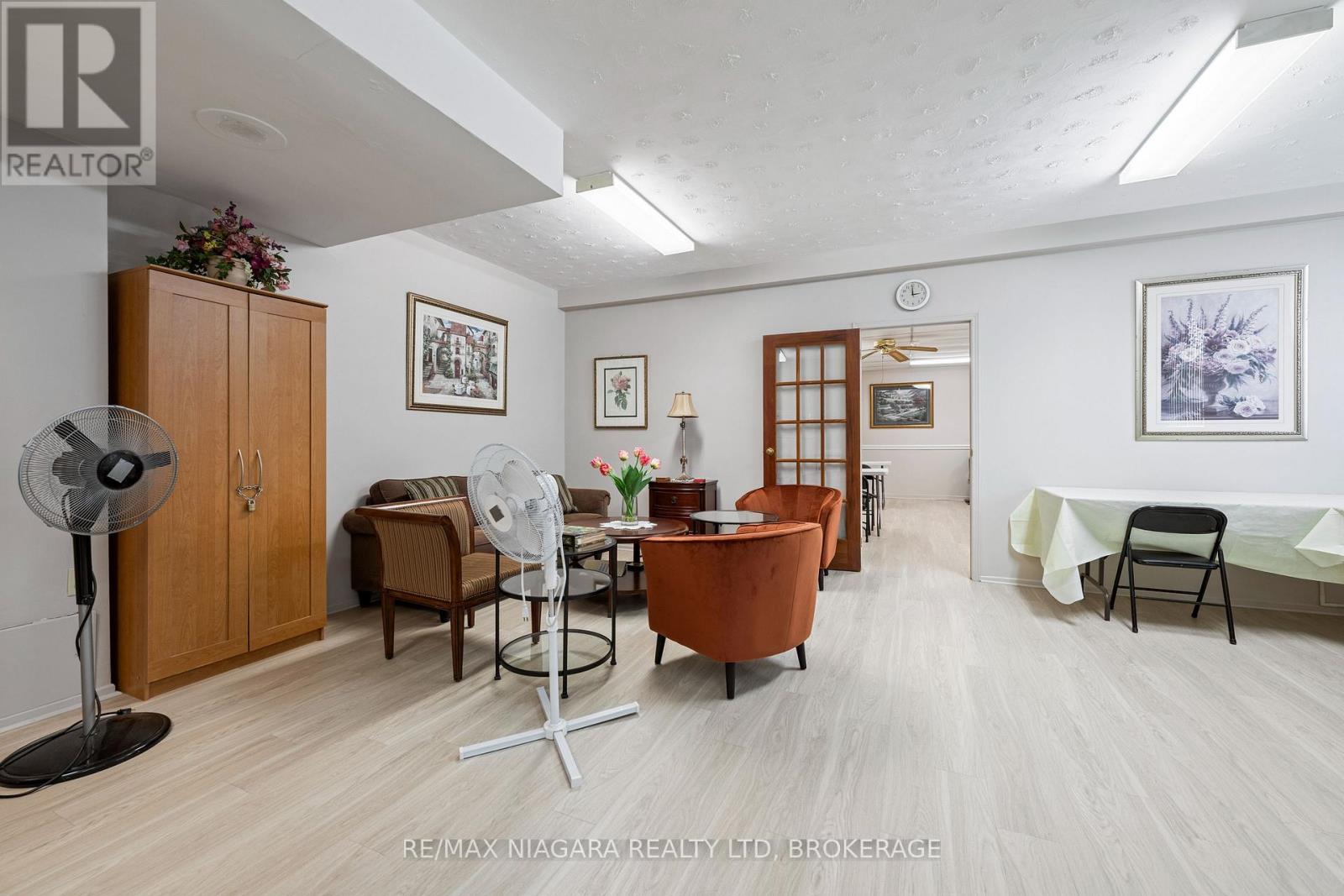 #407 365 GENEVA STREET - 29