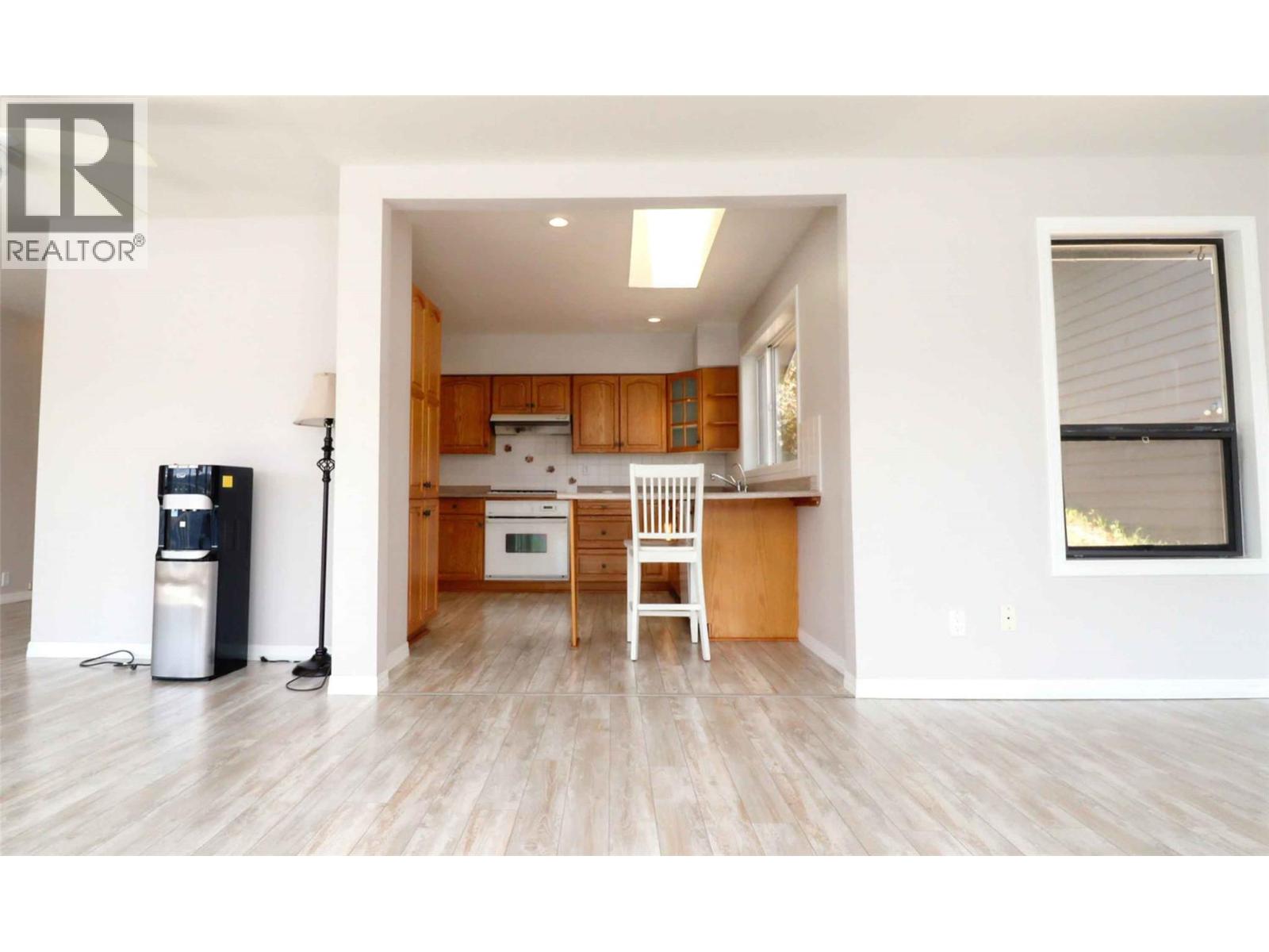 6726 Squilax Anglemont Road - 29