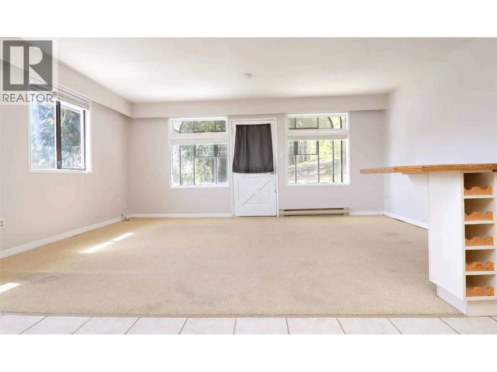 6726 Squilax Anglemont Road - 61