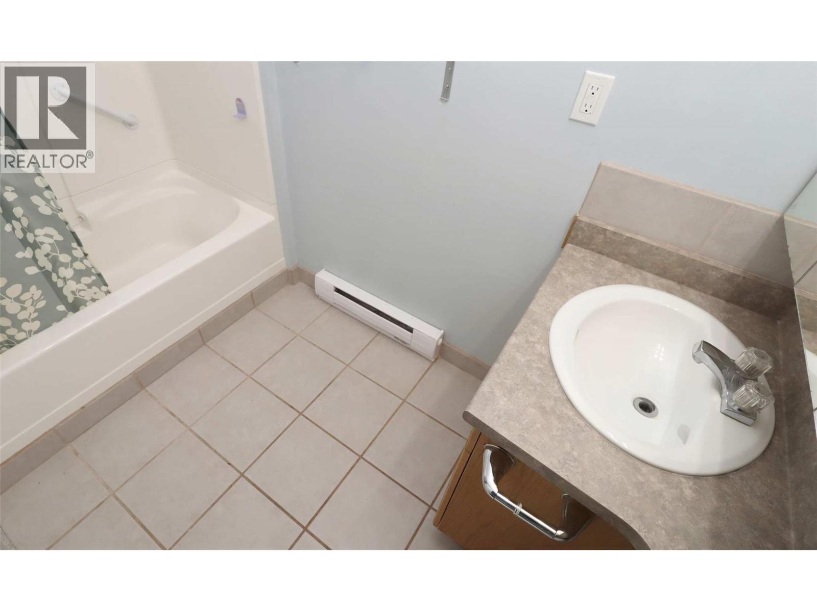 6726 Squilax Anglemont Road - 48
