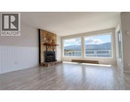 6726 Squilax Anglemont Road, Magna Bay, BC V0E1M7 Photo 34