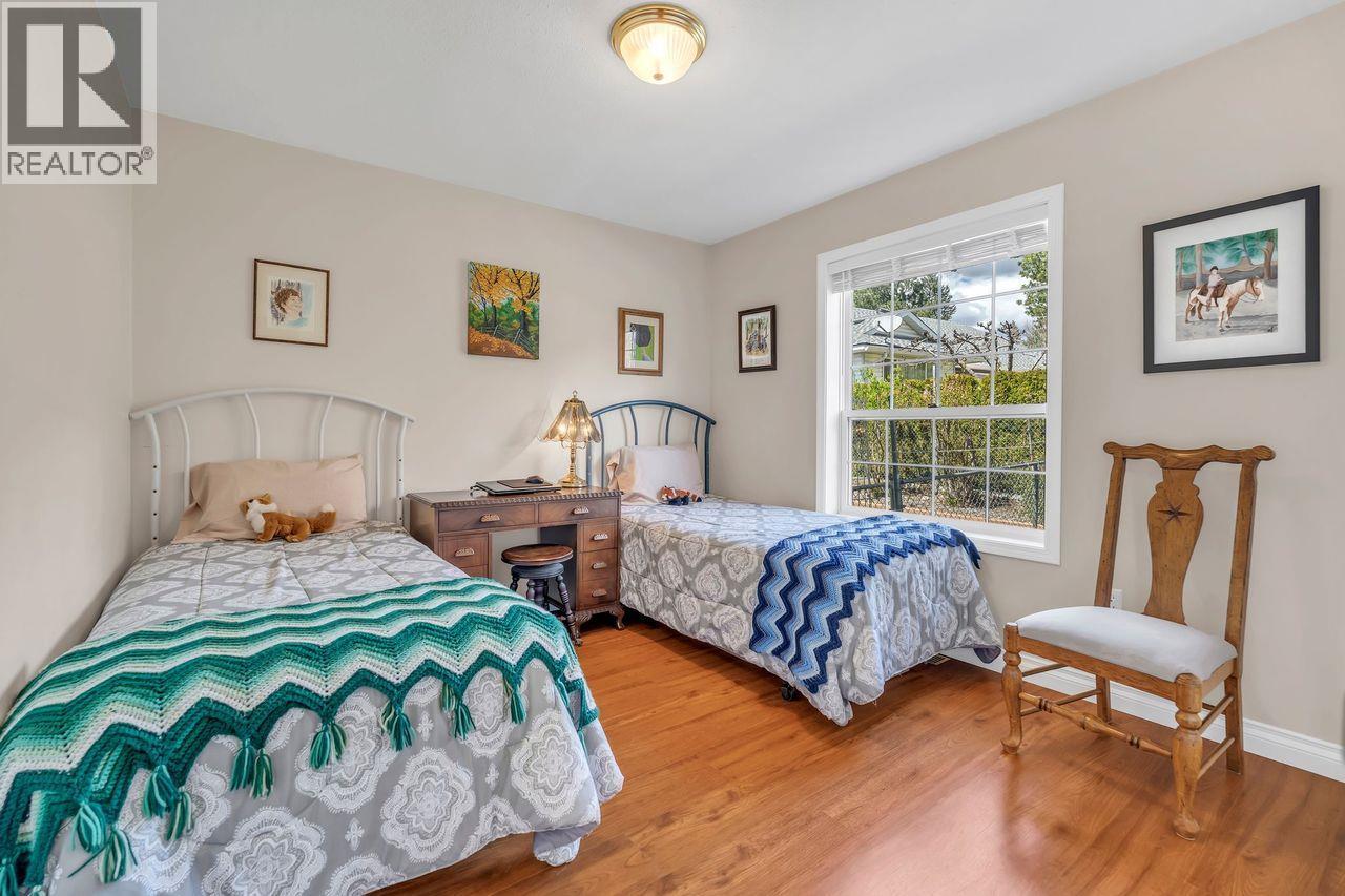 125 West China Creek Road - 14