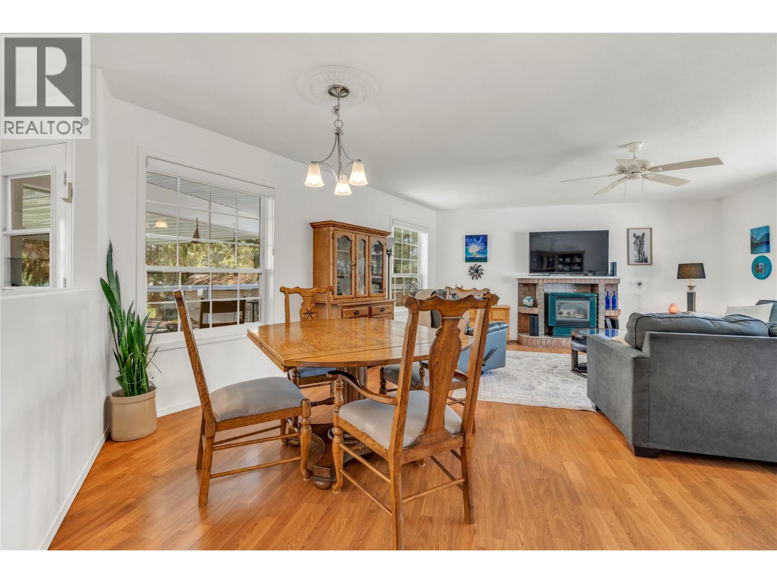 125 West China Creek Road - 5
