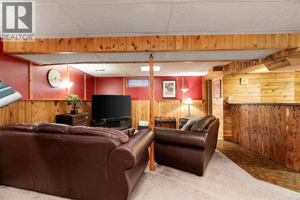 18 Moberly Crescent - 25