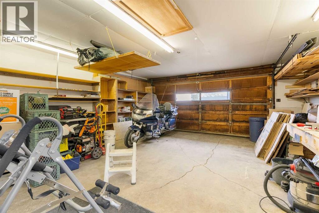 18 Moberly Crescent - 34