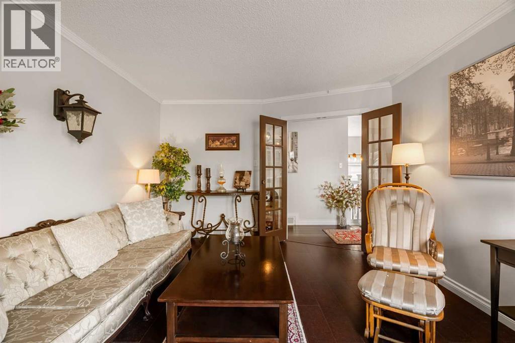 18 Moberly Crescent - 12