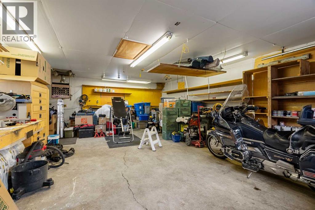 18 Moberly Crescent - 33