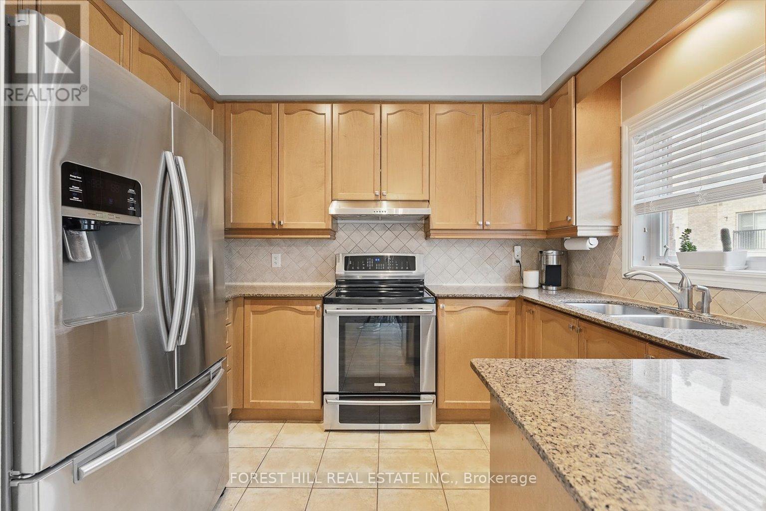 #9 3038 HAINES ROAD - 12