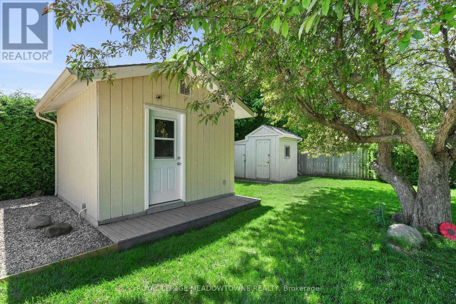 272 PINE STREET - 31
