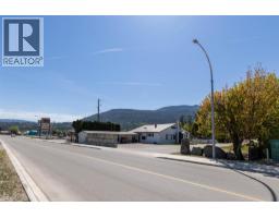 2220/2270 10 Avenue Sw, Salmon Arm, BC V1E0E1 Photo 23
