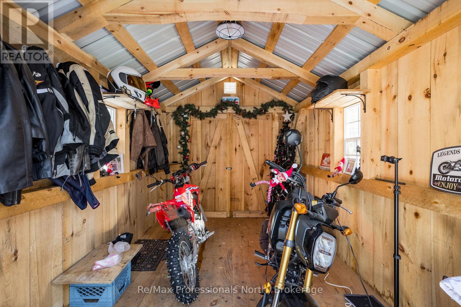 1465 FALKENBURG ROAD - 29