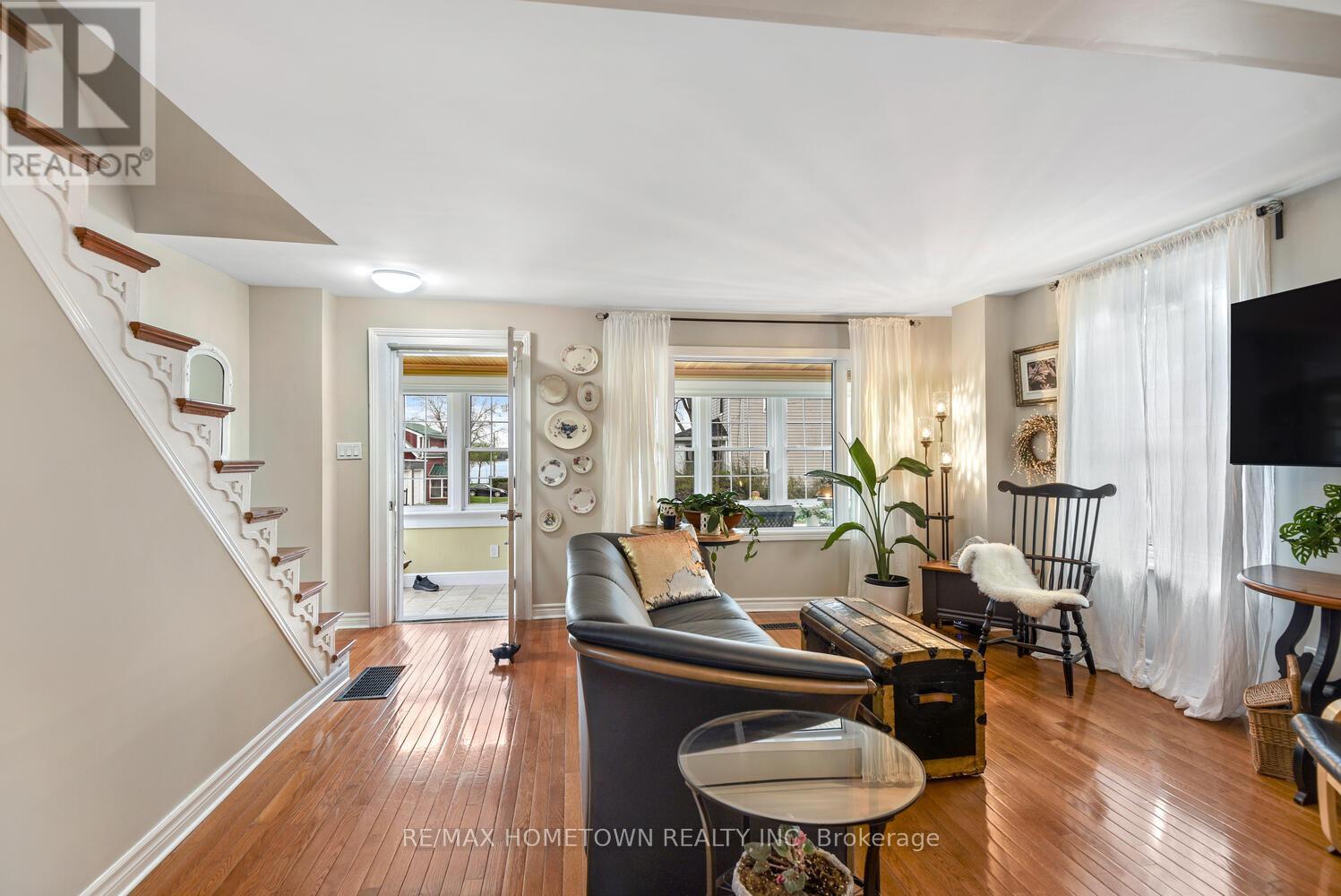 20 HARTLEY STREET - 11