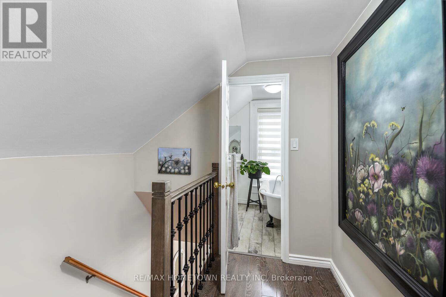 20 HARTLEY STREET - 25