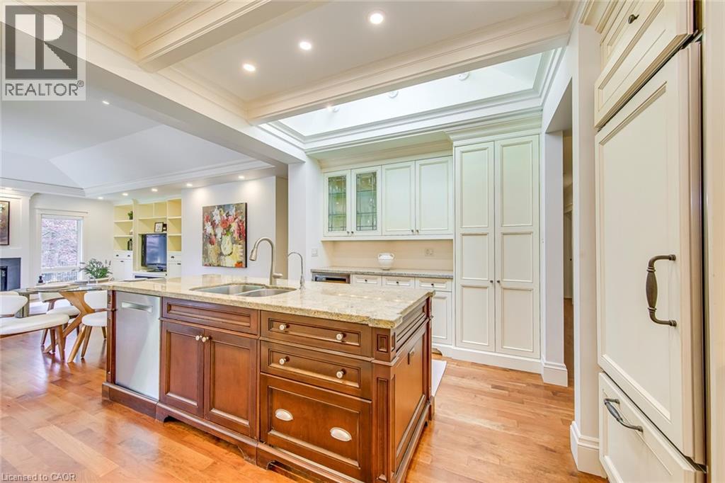 1518 OAKHILL Drive - 10