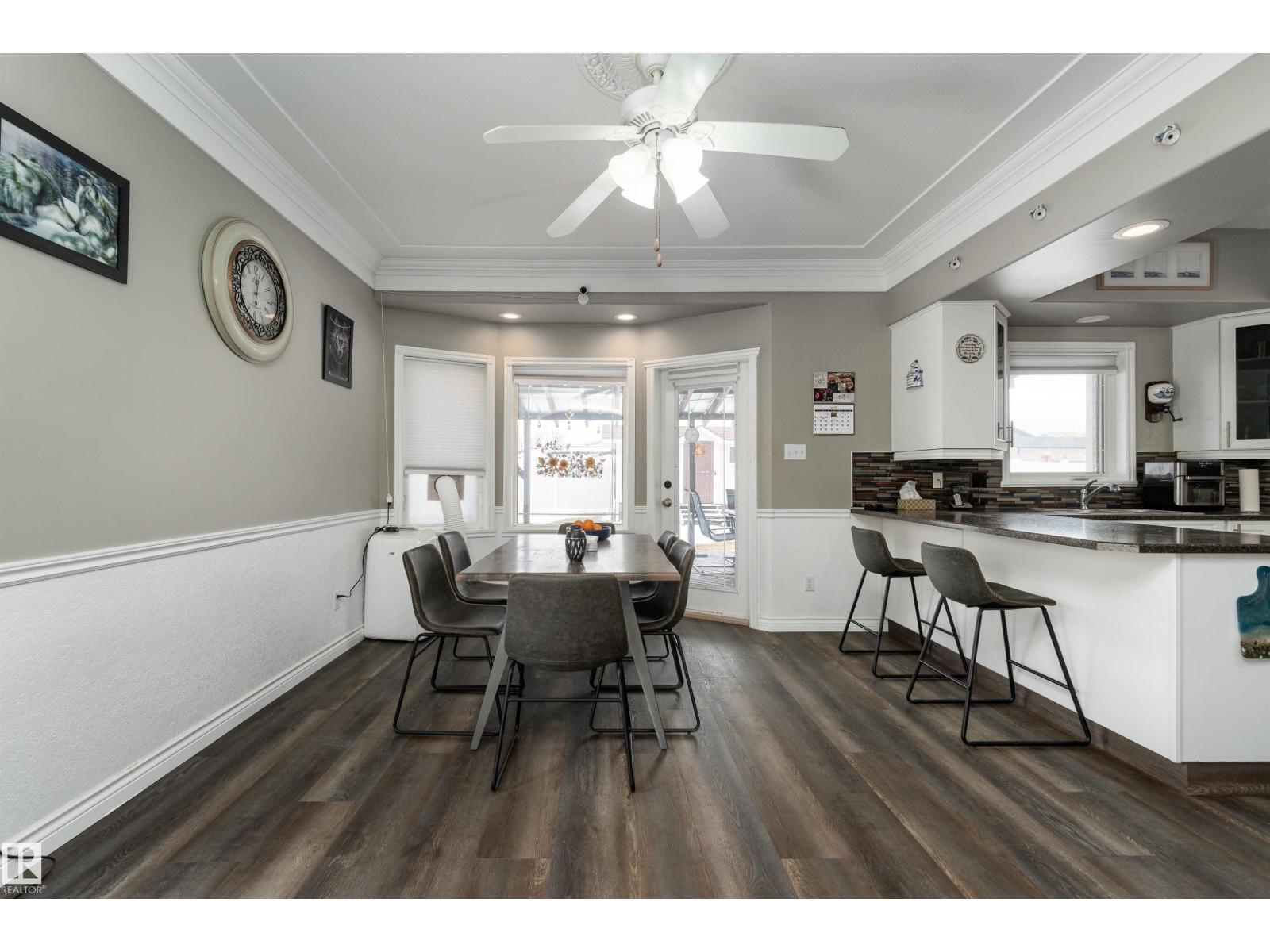 4403 YEOMAN DR - photo 3