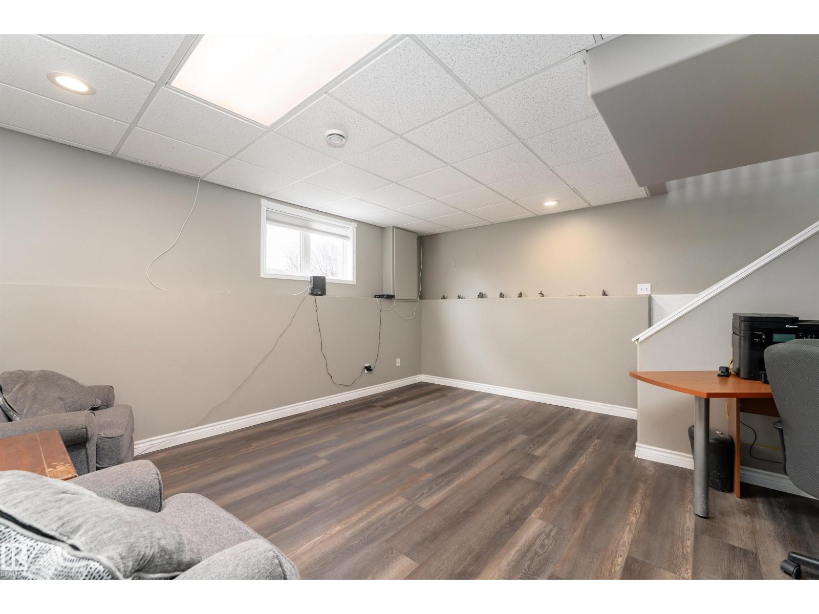 4403 YEOMAN DR — photo 22