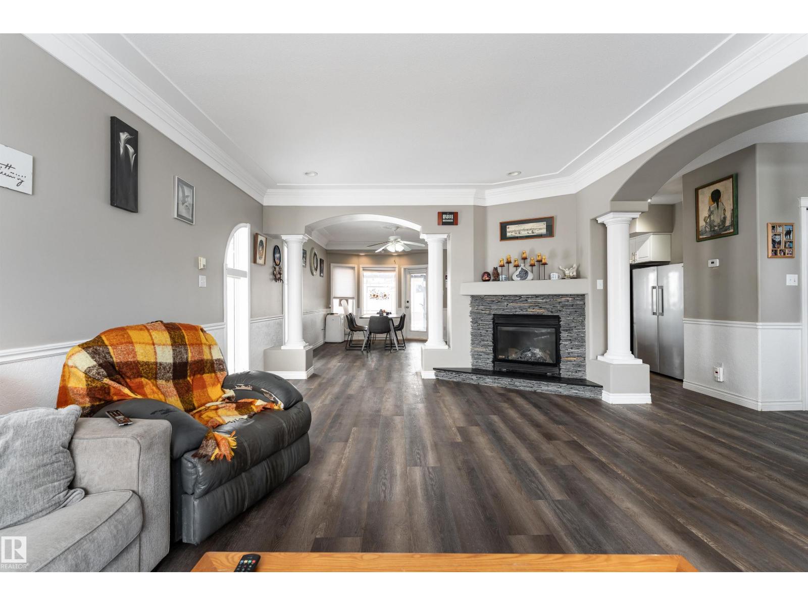 4403 YEOMAN DR — photo 10