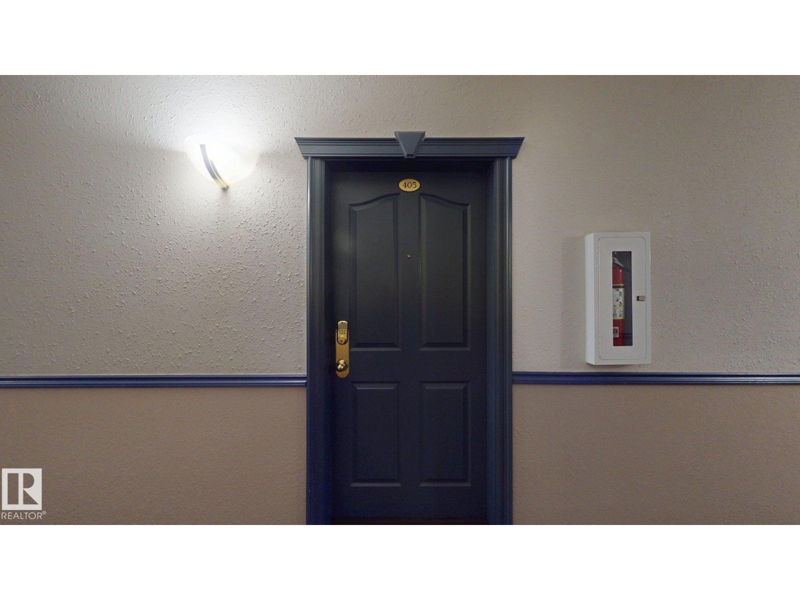 #405 16303 95 ST NW NW - 4