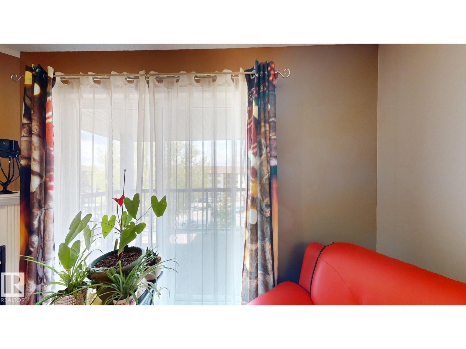 #405 16303 95 ST NW NW - 24