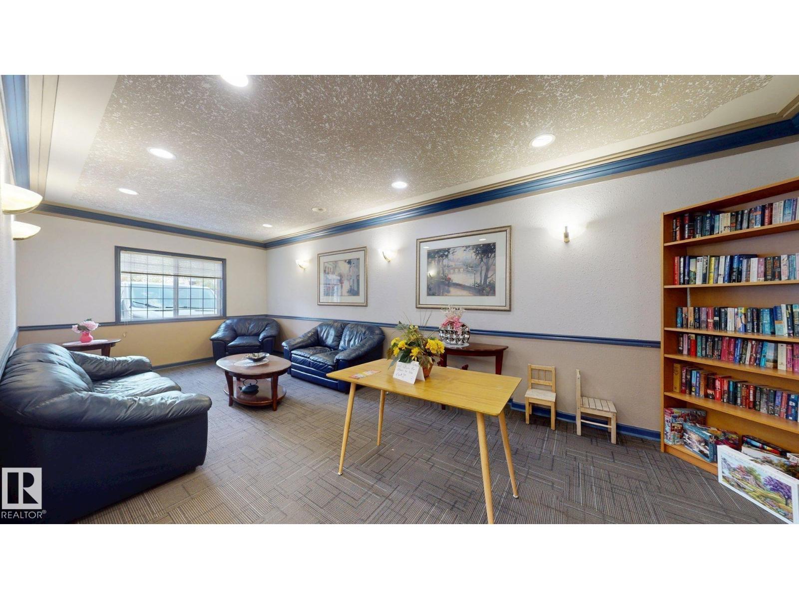 #405 16303 95 ST NW NW - 38