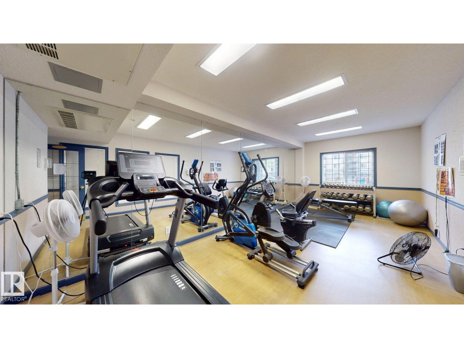 #405 16303 95 ST NW NW - 37