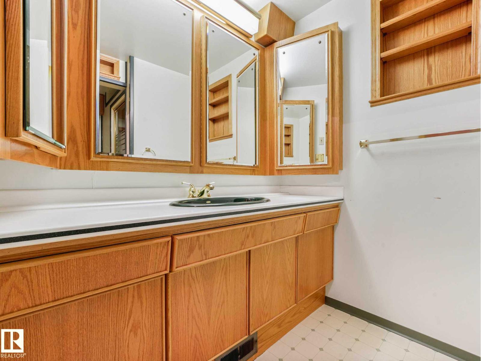 13532 113 ST NW - 40