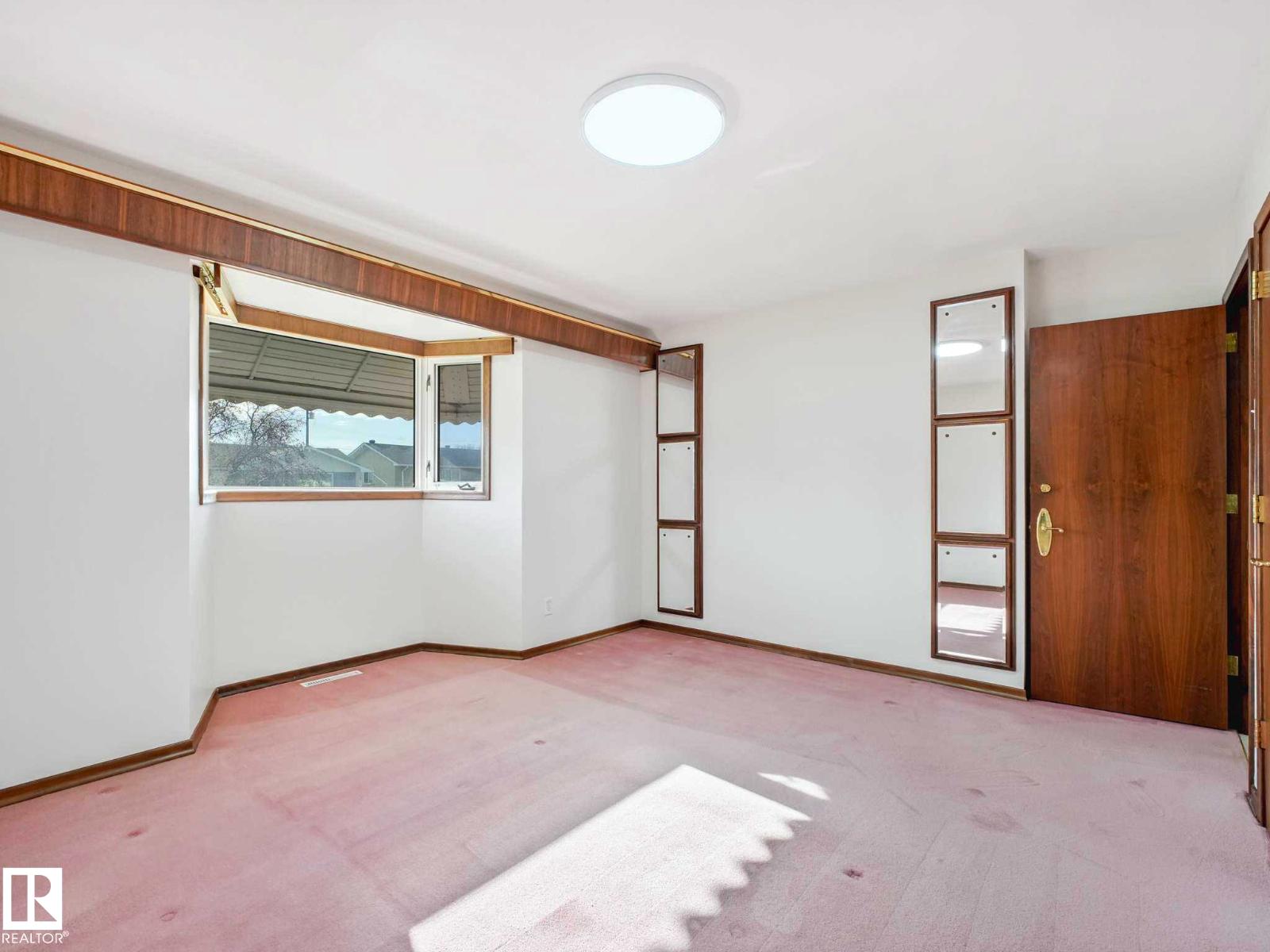 13532 113 ST NW - 17