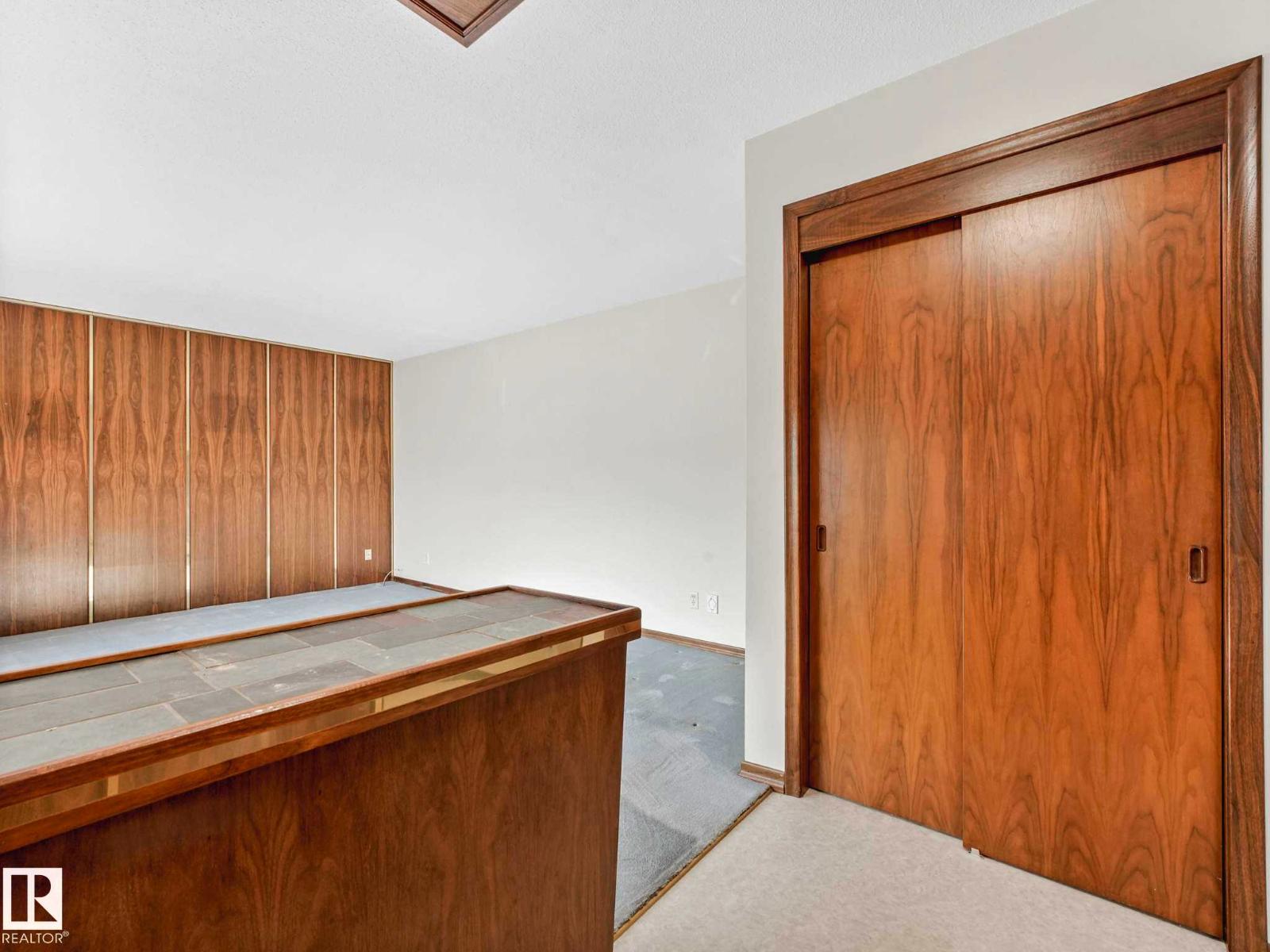13532 113 ST NW - 5