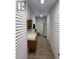 21 Pembroke Street W, Pembroke, ON K8A5R4 Photo 15