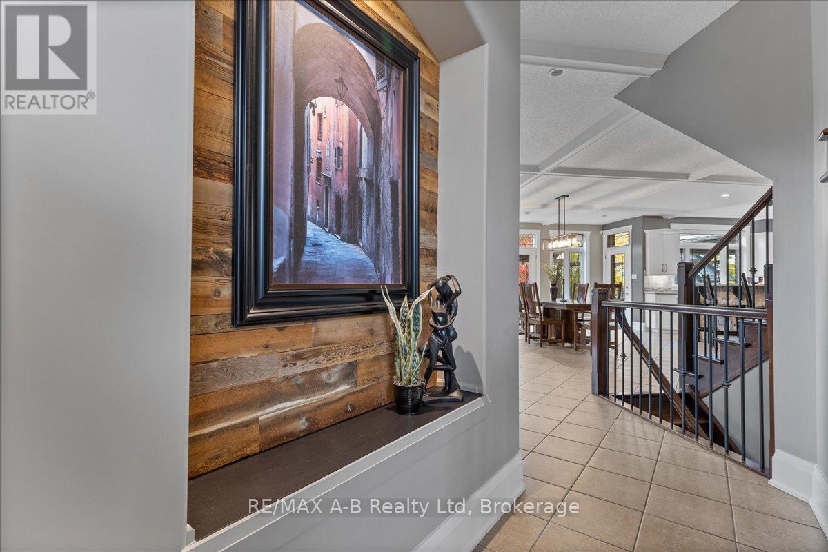 151 HURON ROAD - 28