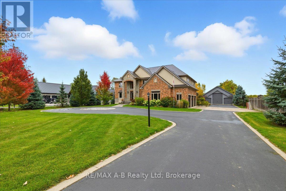 151 HURON ROAD - 5
