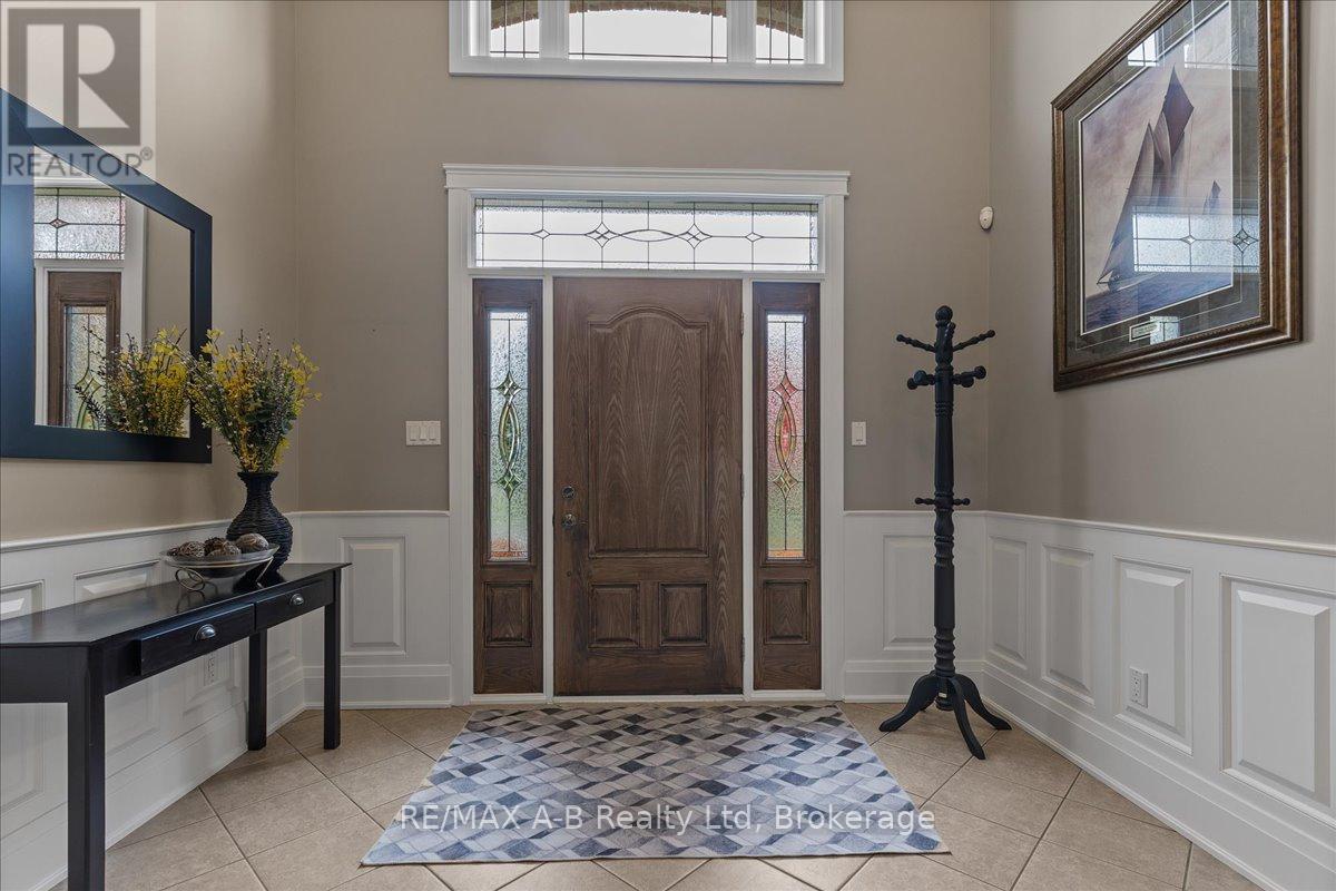 151 HURON ROAD - 8