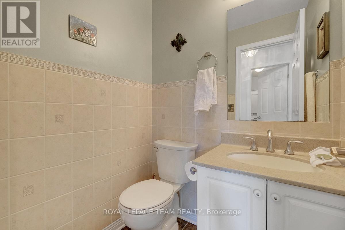 912 MAPLE HILL ROAD - 19