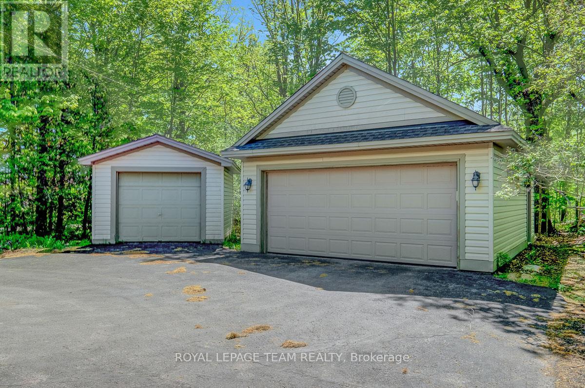912 MAPLE HILL ROAD - 30