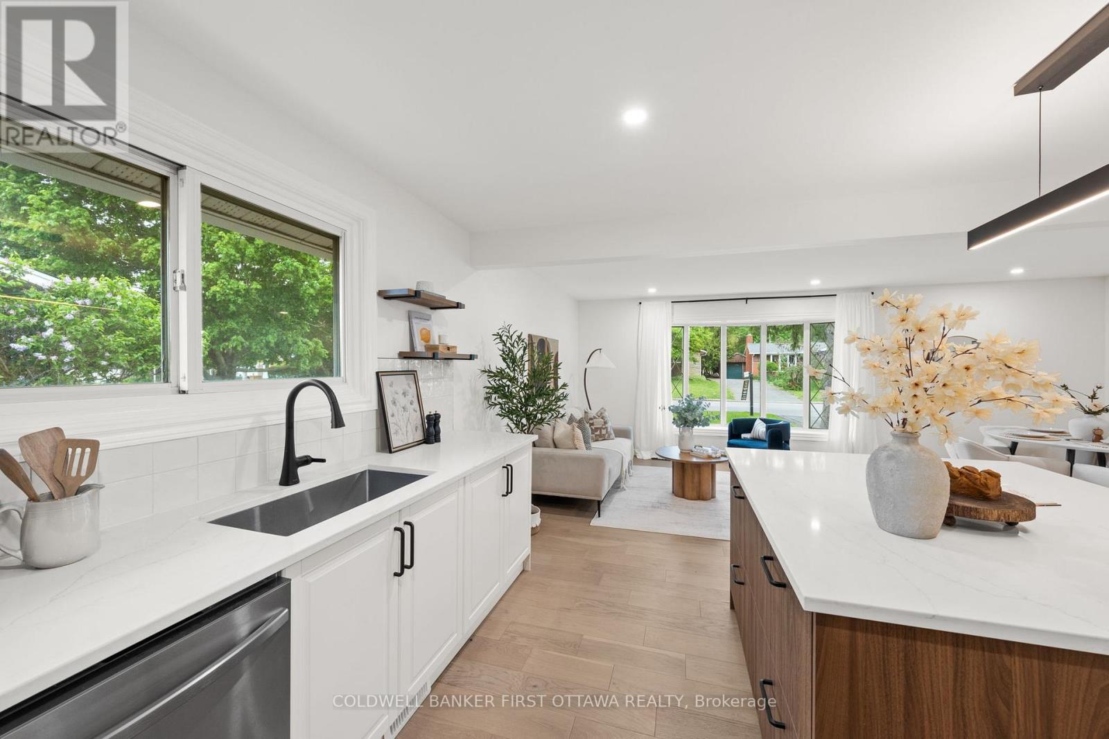 26 SPRING GARDEN AVENUE - 9