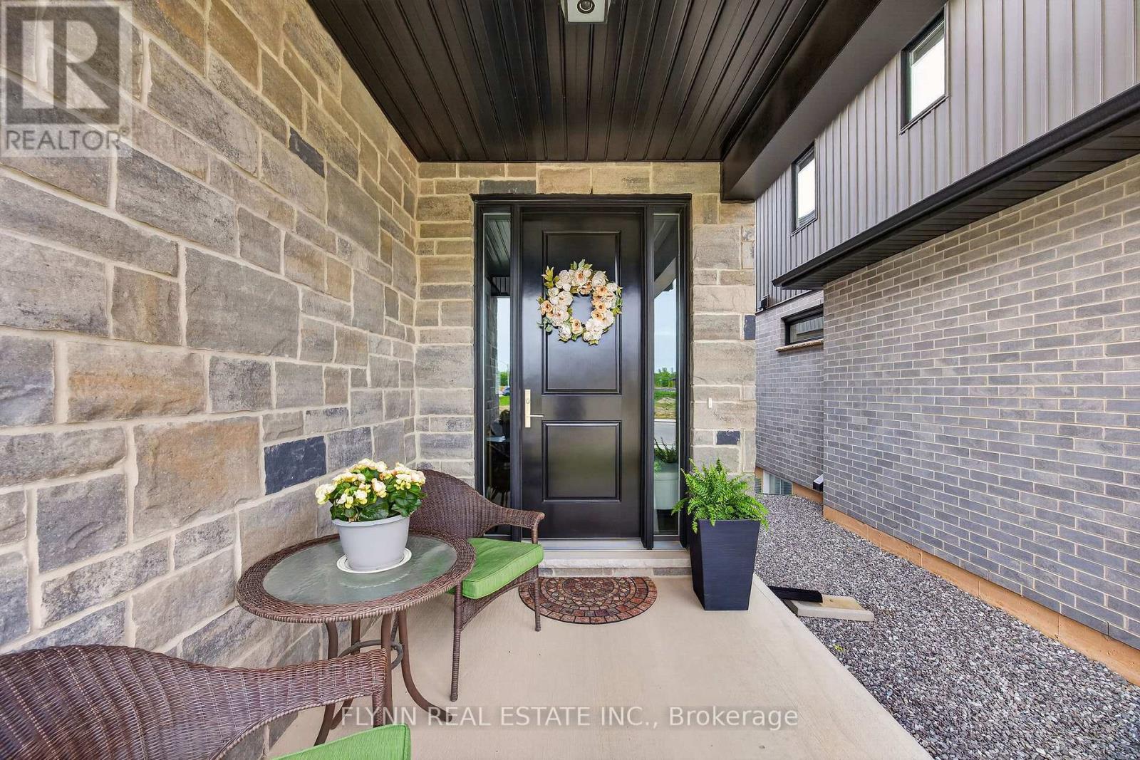 8880 ANGIE DRIVE - Image 3