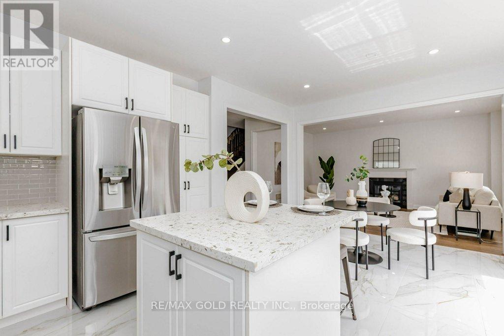 132 MCKNIGHT AVENUE - 27