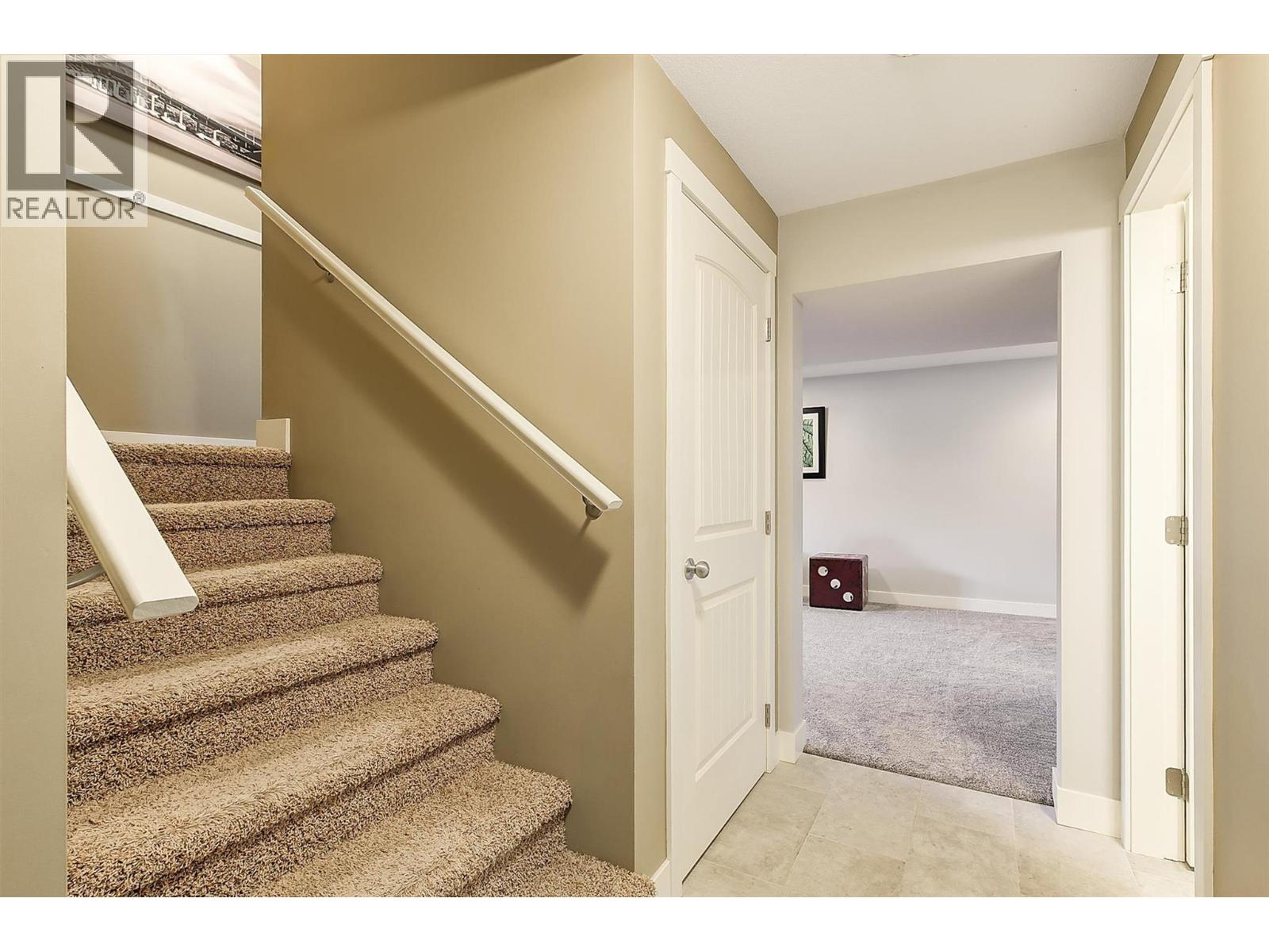 2200 Sunview Drive - 34