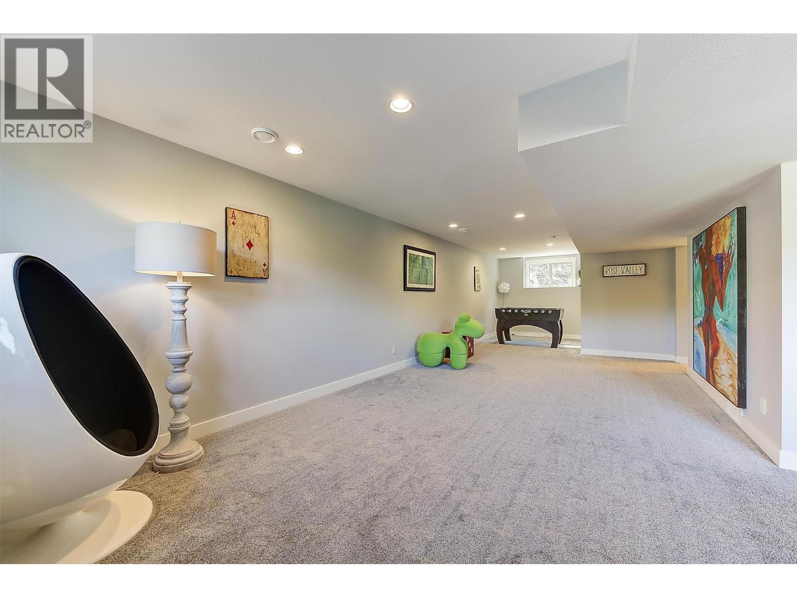 2200 Sunview Drive - 37