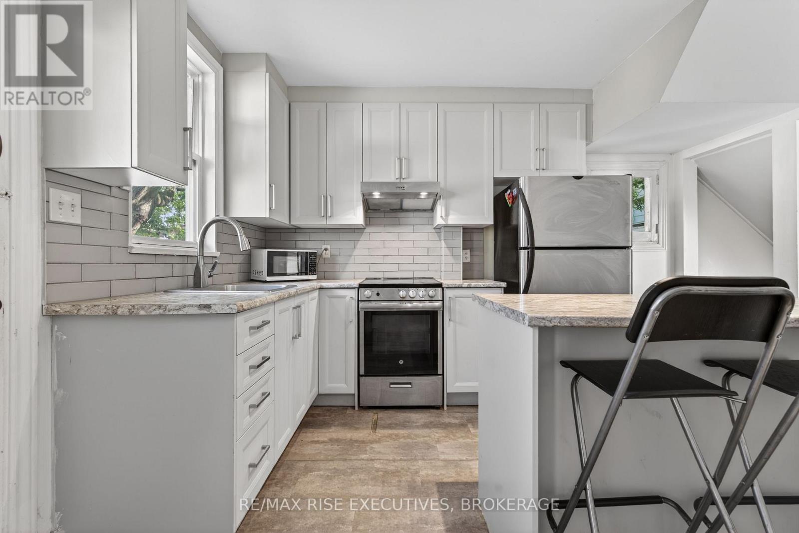 363 ALFRED STREET - 10