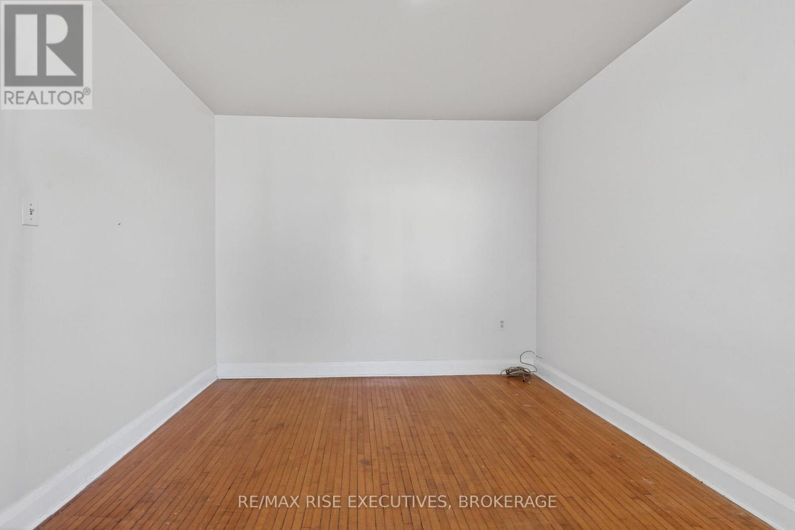 363 ALFRED STREET - 12